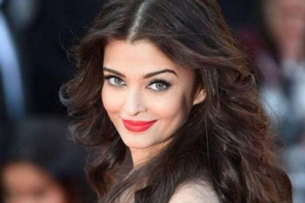  Menantu Amitabh Bachchan, Aishwarya Rai Juga Positif Covid-19