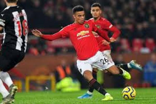 Tekel Ganas Oriol Romeu Sangat Disesalkan Solskjaer