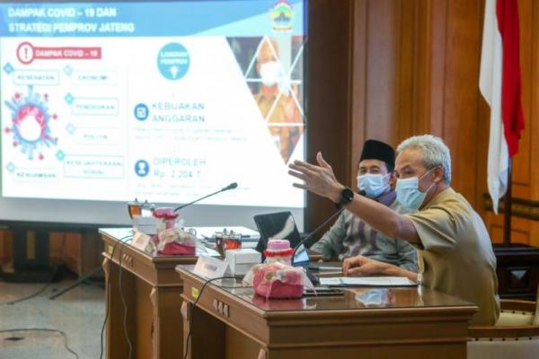 Temui Komisi III DPR, Ganjar Titip Pesan Penanganan Covid-19 di Pesantren