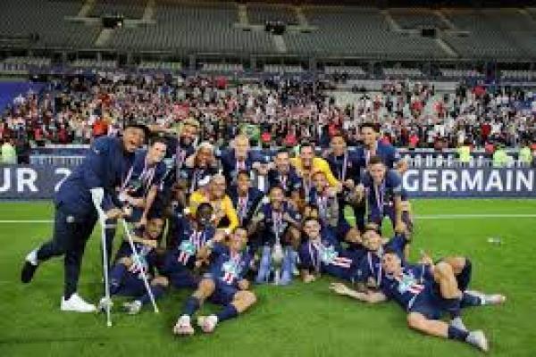 Kemenangan PSG,  Mbappe Cedera Dihantam Loic Perrin