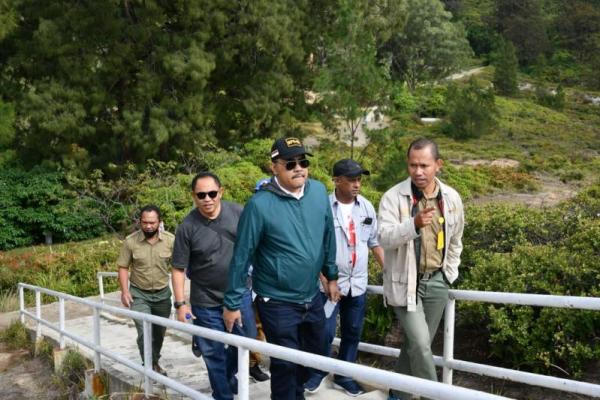 Sektor Pariwisata Sangat Penting, Wakil Ketua MPR: Buka Tempat Wisata di Zona Hijau