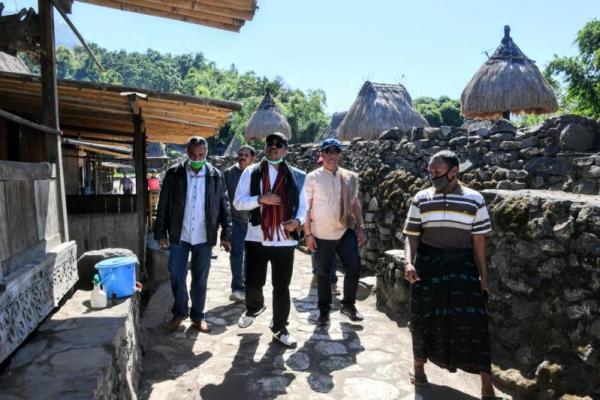 Wakil Ketua MPR Usulkan Promosikan Tempat Wisata di Flores Gandeng Agen Travel dan Medsos