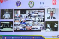 Pengen Kerja di Sektor Transportasi Inggris? Ini Syaratnya