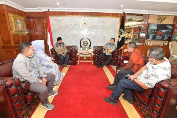 Ketua MPR Dorong Santri Juga Belajar Hadapi Tantangan Abad 21