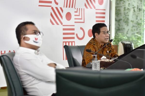 Ini Penjelasan Gus Menteri soal Gerakan Setengah Miliar Masker