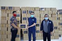 Paket Bahan Lauk Siap Saji Disalurkan ke Pelaku Parekraf Terdampak COVID-19 di Jabar
