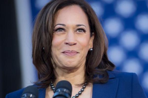   Siap Berlaga, Biden Pilih Kamala Harris Sebagai Cawapres 