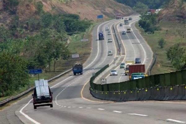 Masih Covid-19, Kenaikan Tarif Tol Cipularang Batal