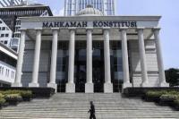 Dianggap Tidak Jelas, Serikat Pekerja PLN Gugat Pasal Usia Pensiun