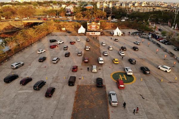 Cara Baru Interaksi, Mitsubishi Customer Gathering & Drive-in Cinema