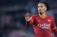 AS Roma Ngotot Incar Chris Smalling