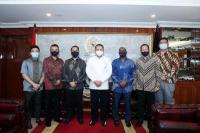 Ketua MPR: Gotongroyong Modal Besar Bangsa Untuk Bertahan