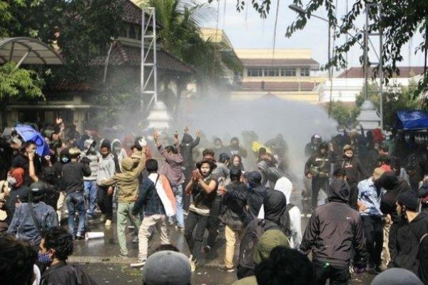 IDI Khawatirkan Lonjakan Kasus Covid-19 dari Klaster Demo
