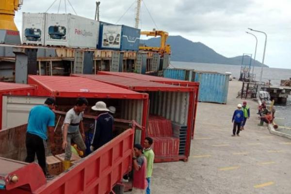 Sarana Bandar Logisltik Raih Dua Sertifikat ISO