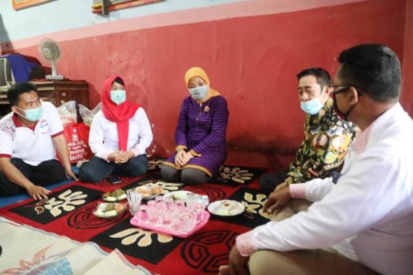 Sambangi Penerima, Menaker Harap Subsidi Upah Bisa Tingkatkan Daya Beli