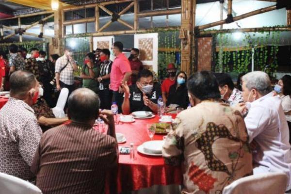 Pentolan Golkar Sulut Dukung Olly Steven SVR: Olly So Terbukti, Calon Laeng So Beking Apa?