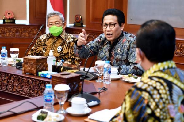 Gus Menteri Terima Gubernur Sulbar, Bahas Ini