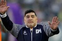 Maradona Meninggal Dunia Akibat Serangan Jantung
