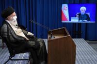Ayatollah Khamenei Puji Para Perawat di Tengah Pandemi