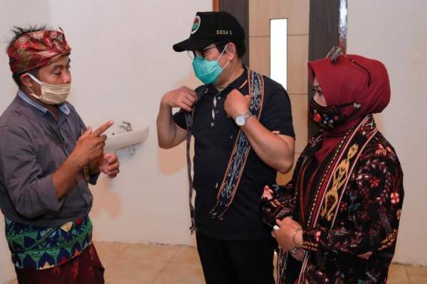 Gus Menteri Sambangi BUMDes Putri Nyale