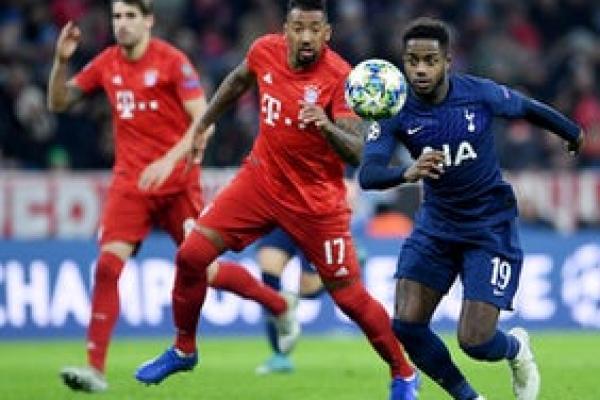 Jerome Boateng Masuk Radar Tottenham Hotspur