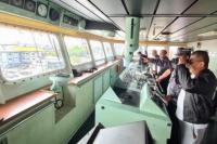 Mahasiswa Unhan Tinjau KRI Makassar, Kontemplasi Kekayaan Maritim Indonesia
