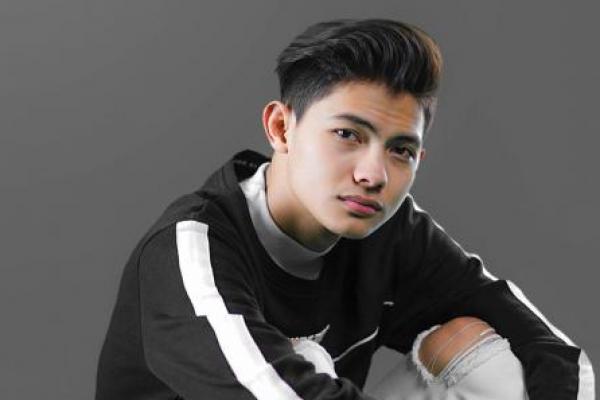 Ketika "Datang Untuk Pergi" Dihadirkan Genta Bentuk Video Musik.