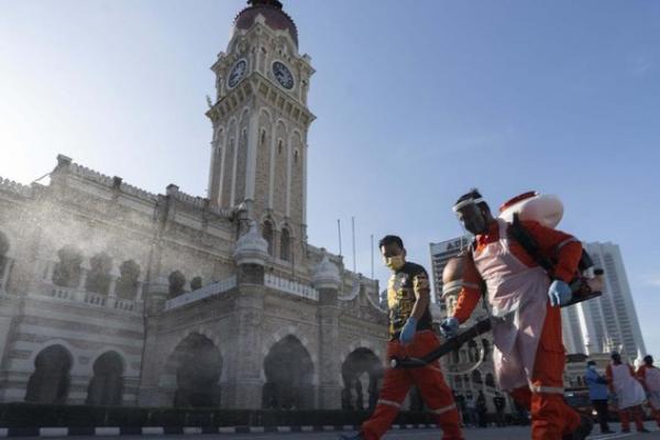 Senin Rekor Tertinggi Covid-19 di Malaysia