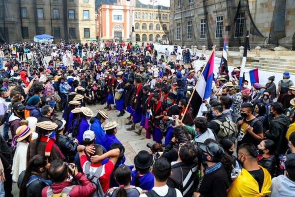 Aksi Mogok Berujung Kerusuhan di Kolombia