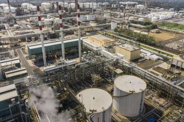 Uni Emirat Arab Temukan Cadangan Minyak 22 Miliar Barel