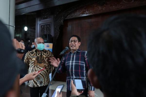 Gus Menteri Minta Kepala Desa Tak Takut Ancaman, Tetap Patuhi Aturan
