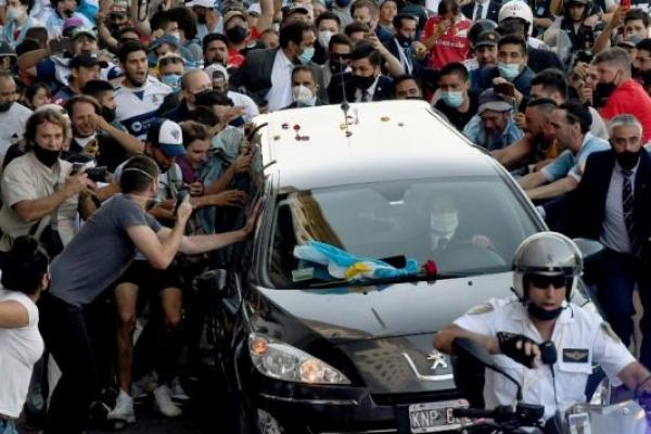 Otoritas Argentina Selidiki Kematian Maradona