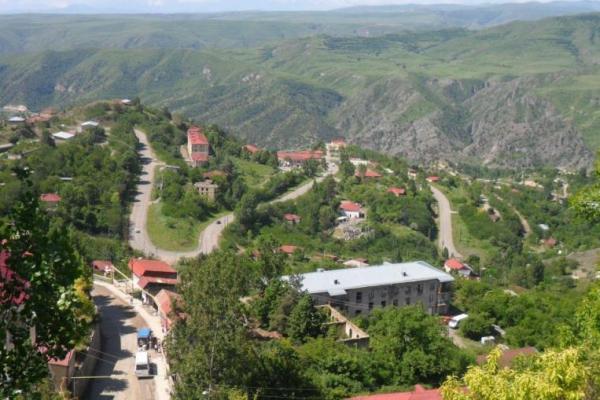 Azerbaijan: Pasukan dan Warga Armenia Harus Tinggalkan Lachin Hari Ini 