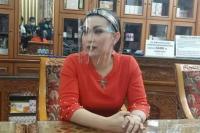 Makin Cantik dan Mancung Permanen, Ratna Listy Operasi Hidung Disini