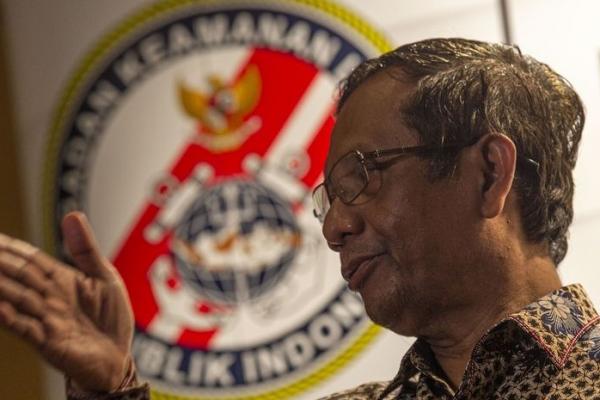 Banyak Hoax Dan Ancaman, Pemerintah Segera Aktifkan Polisi Siber