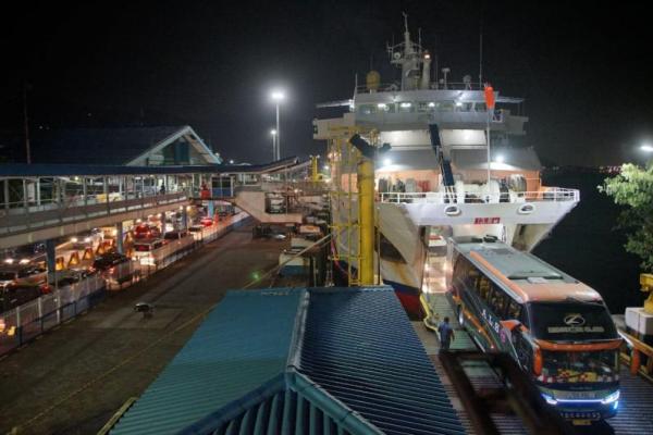 Cegah Antrean di Pelabuhan, ASDP Ingatkan Calon Penumpang Swab Antigen di Tempat Asal