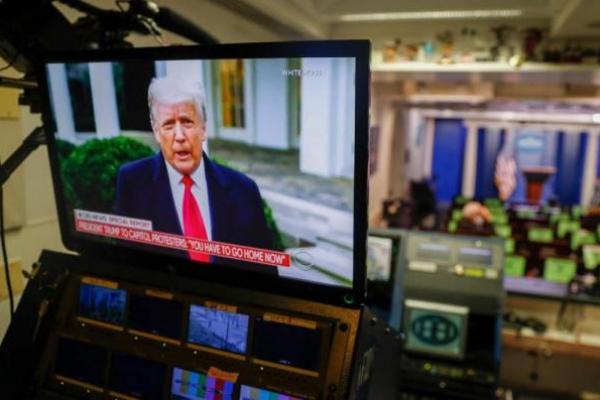 Setelah Twitter dan Youtube, Kini Trump Juga Kehilangan Aset Provokasinya Facebook