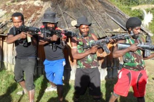 Kelompok Bersenjata Di Papua Bakar Pesawat Sipil Di Intan Jaya