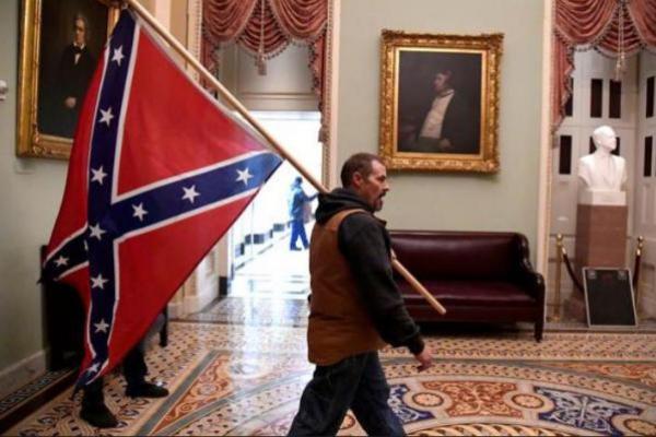 Kisruh di Gedung DPR AS Mengispirasi Banyak Ekstremis
