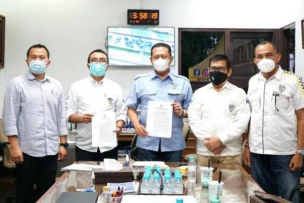 Perkuat Bidang Otomotif, Bamsoet Harap Indonesia Menjadi Kiblat Otomotif Kendaraan Listrik Dunia 