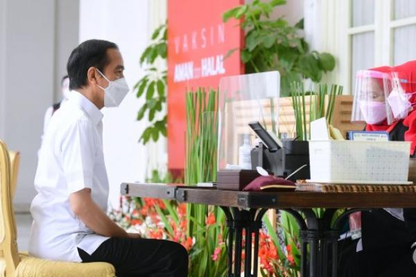 Pemerintah Bilang Puluhan Vaksin AstraZeneca Segera Datang