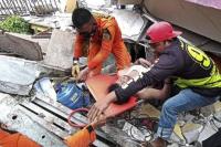 42 Orang Meninggal Akibat Gempa Magnitudo 6,2 Di Sulawesi Barat