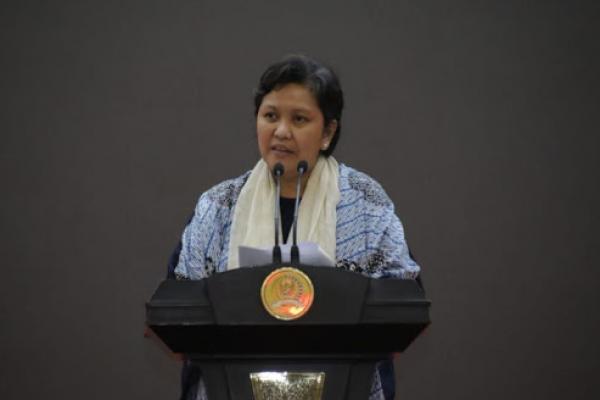 Perempuan Harus Mampu Menjawab Tantangan