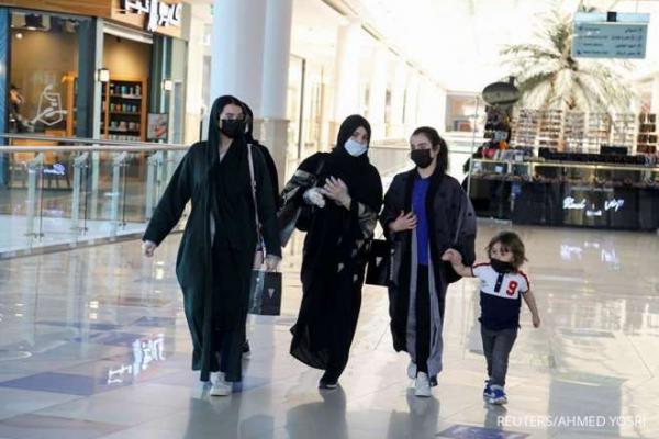 Saudi Berlakukan Larangan Berkumpul Selama Sebulan