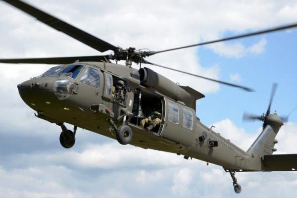 Duterte Setuju Akuisisi 15 Helikopter Black Hawk