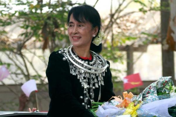  "The Lady", Pembawa Obor Demokrasi Myanmar yang Tercoreng