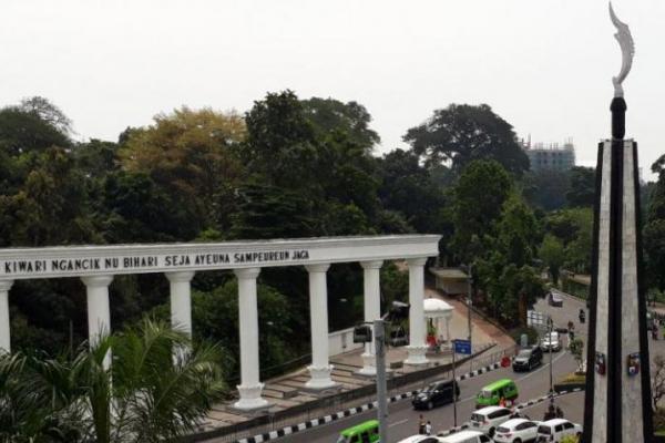 Ribuan Kendaraan Diminta Putar Balik di Pintu Tol Baranangsiang