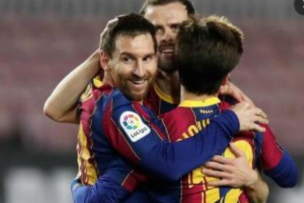 Jaga Peluang Juara, Barcelona Taklukan Valencia 3-2