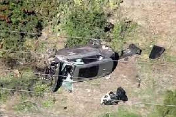 Tiger Woods Dilarikan ke Rumah Sakit Menyusul Kecelakaan Tunggal di LA