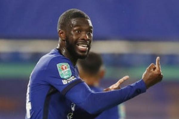 Milan Ingin Kontrak Permanen Fikayo Tomori